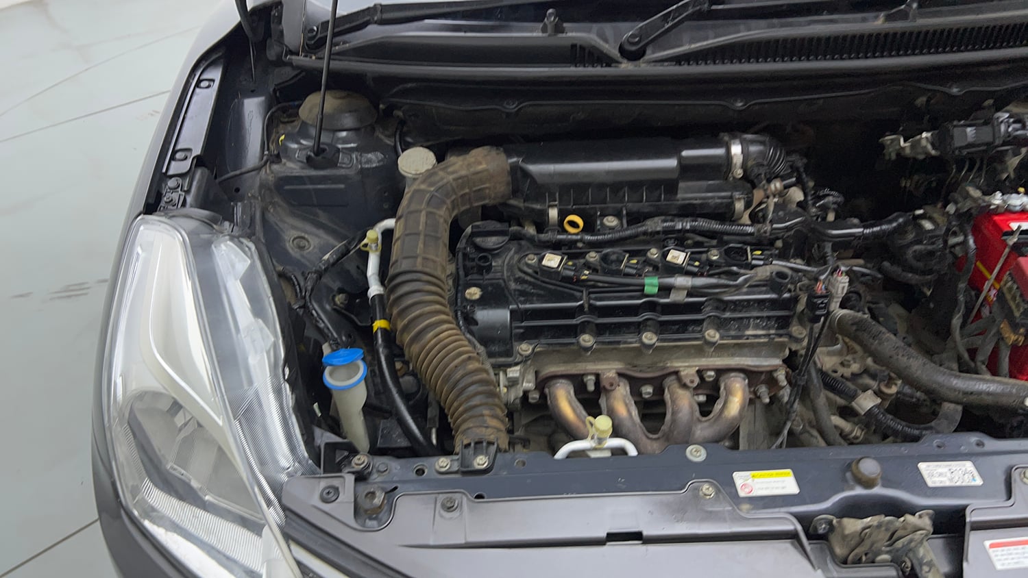 Used 2018 Maruti Suzuki Baleno Zeta 1.2 AT Petrol Automatic engine ENGINE RIGHT SIDE VIEW