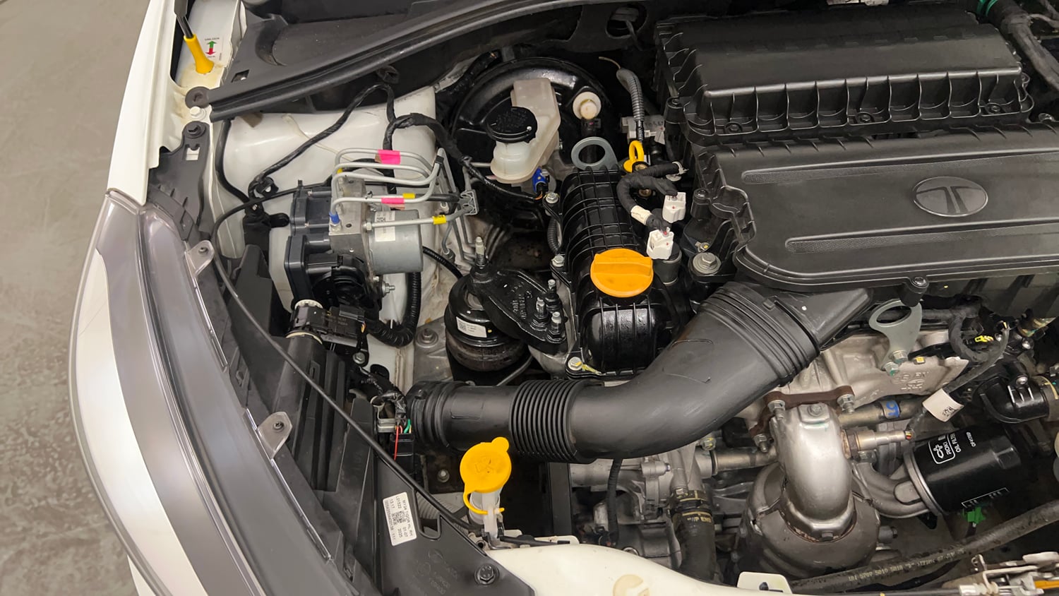 Used 2025 Tata Tigor XZA Plus iCNG Cng Automatic engine ENGINE RIGHT SIDE VIEW