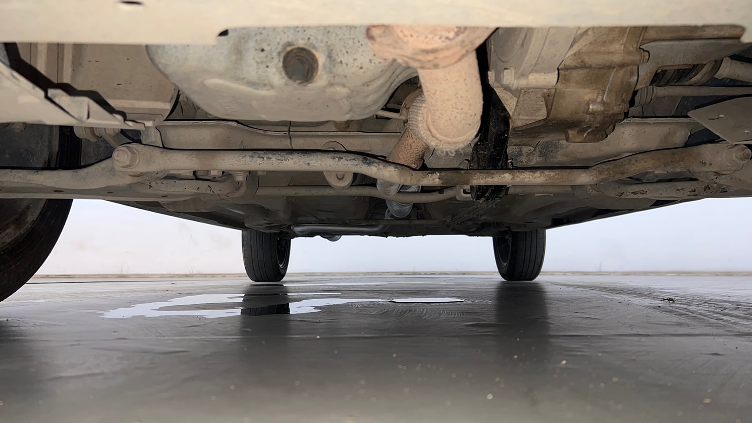 Used 2023 Tata Tiago XZ Plus Petrol Manual extra FRONT LEFT UNDERBODY VIEW
