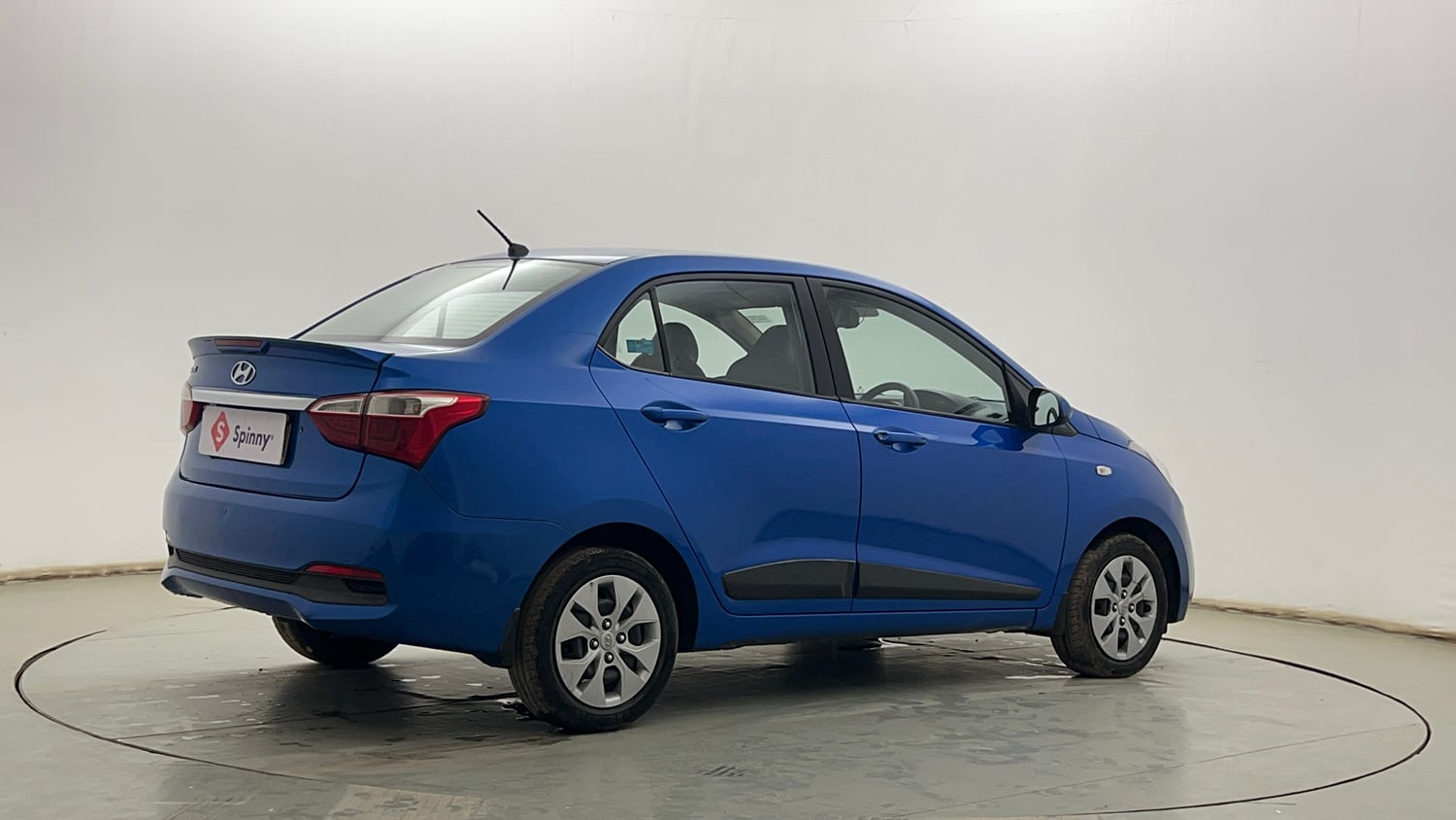 Used 2019 Hyundai Xcent S Petrol Manual exterior RIGHT REAR CORNER VIEW