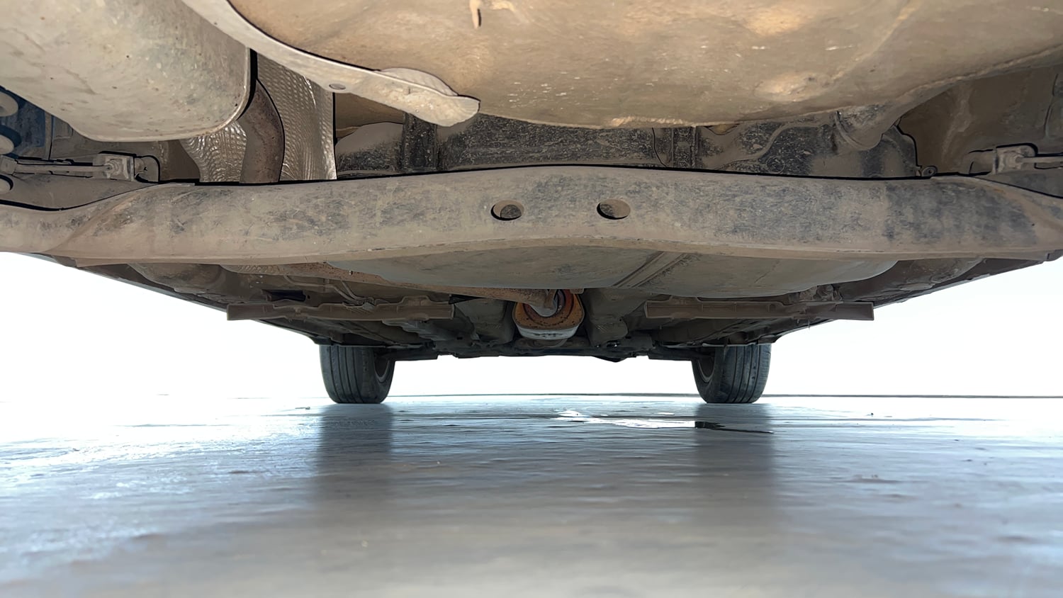 Used 2021 Skoda Kushaq Ambition 1.0L TSI AT Petrol Automatic extra REAR UNDERBODY VIEW (TAKEN FROM REAR)