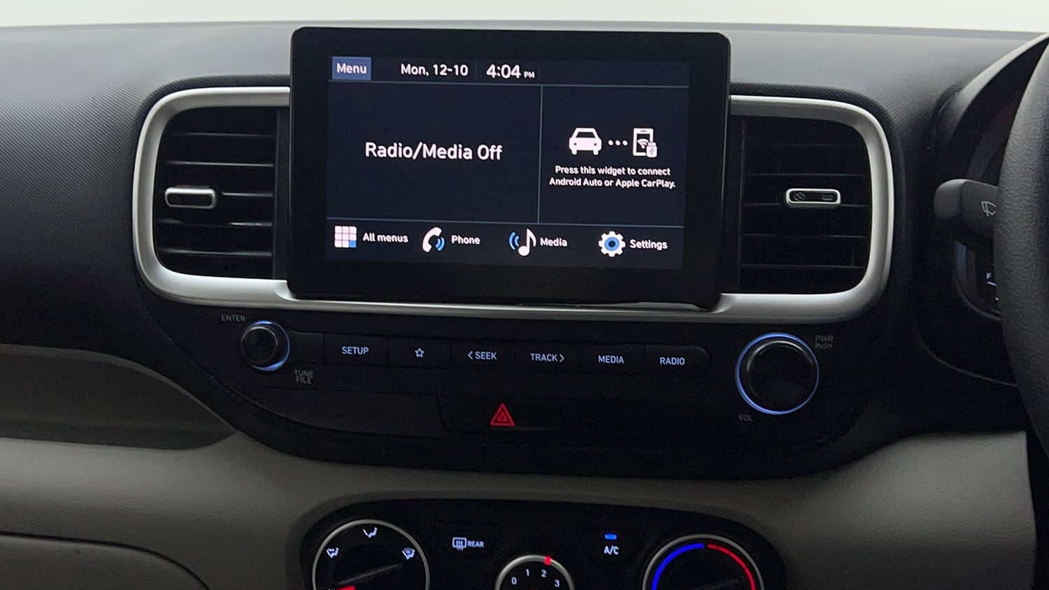 Used 2024 Hyundai Venue S 1.2 Petrol Petrol Manual top_features Integrated (in-dash) music system