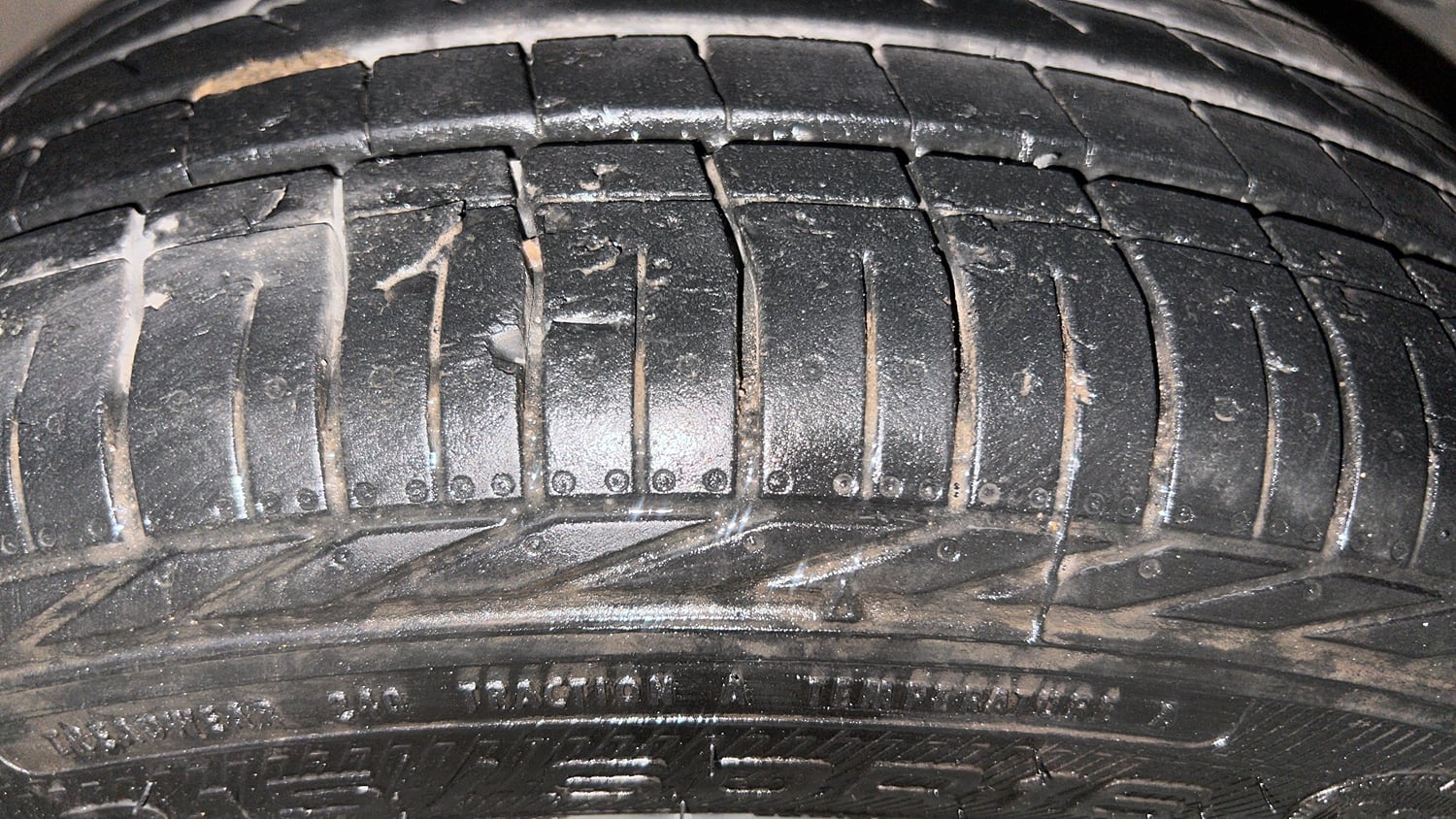 Used 2021 Tata Nexon XZA Plus Diesel Diesel Automatic tyres RIGHT FRONT TYRE TREAD VIEW