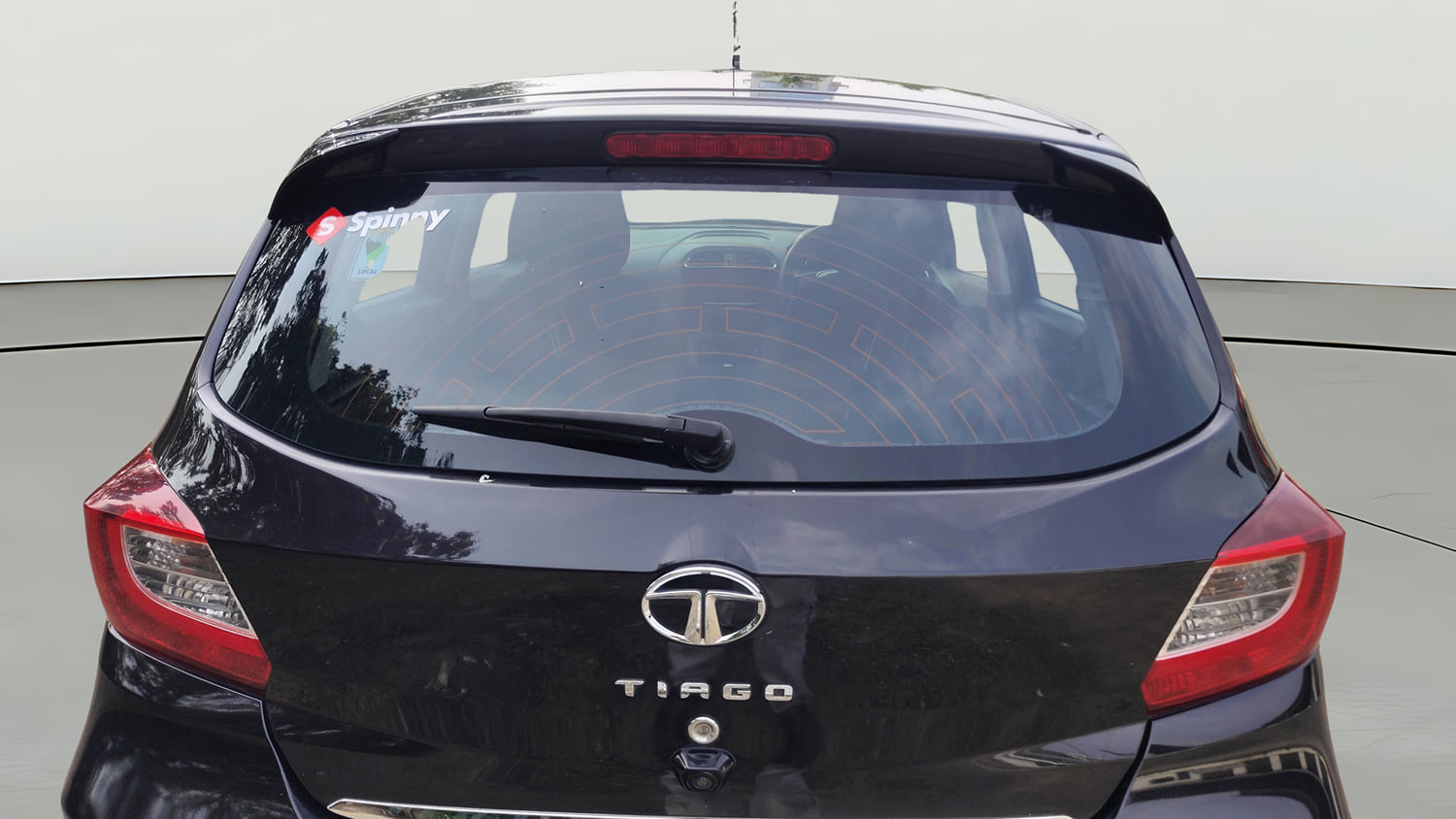 Used 2022 Tata Tiago XZ Plus Petrol Manual exterior BACK WINDSHIELD VIEW
