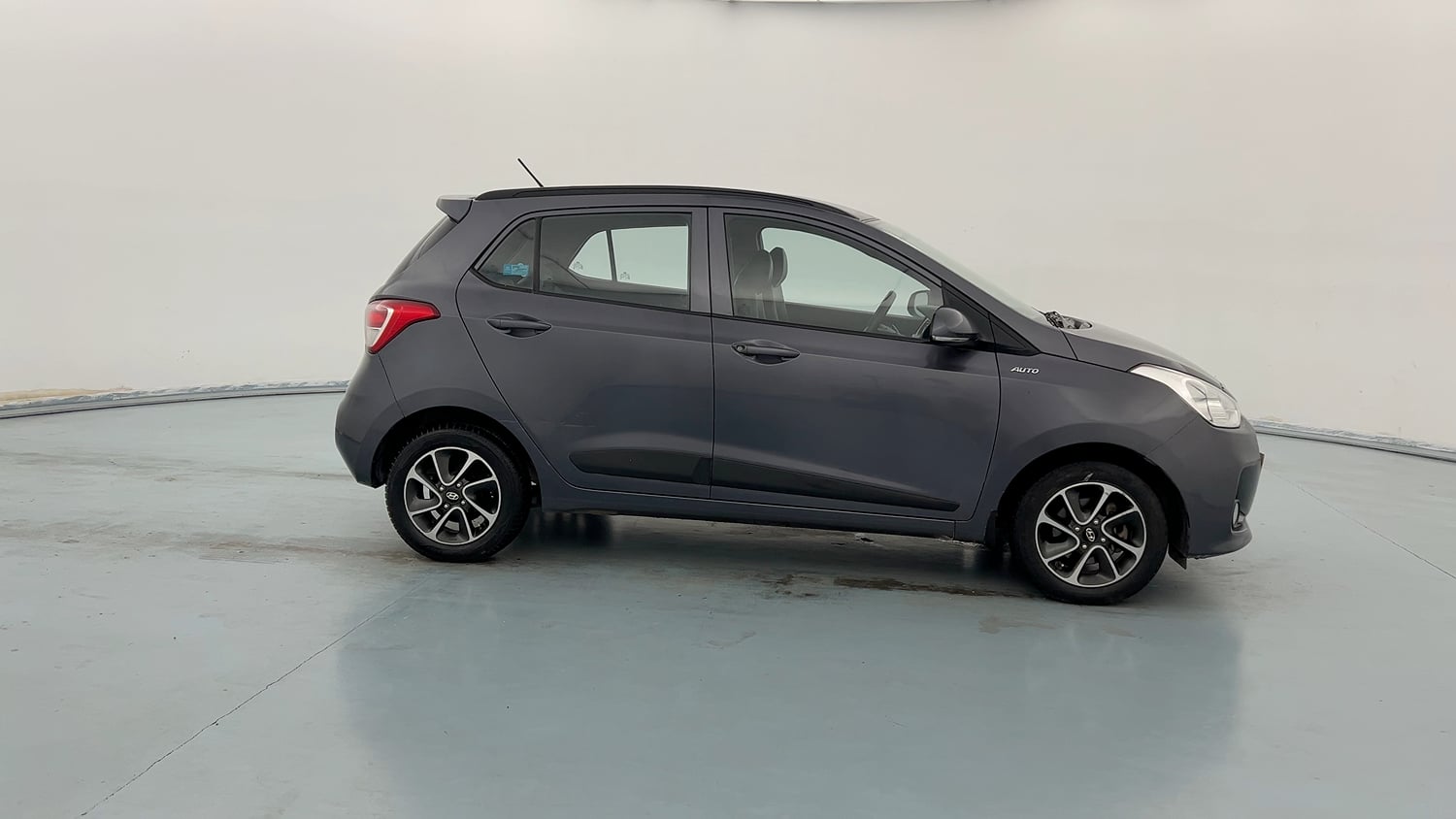 Used 2019 Hyundai Grand i10 Sportz AT 1.2 Kappa VTVT Petrol Automatic exterior RIGHT SIDE VIEW