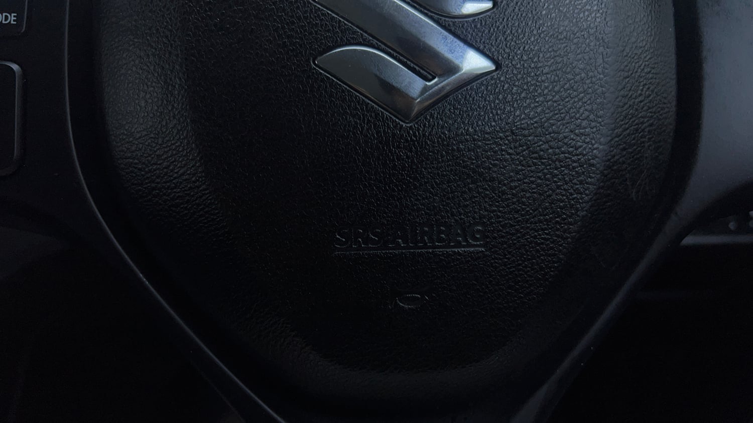 Used 2022 maruti-suzuki Vitara Brezza VXi Petrol Manual top_features Airbags