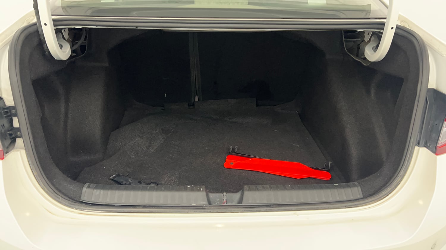 Used 2022 Skoda Slavia Style 1.0L TSI MT Petrol Manual interior DICKY INSIDE VIEW