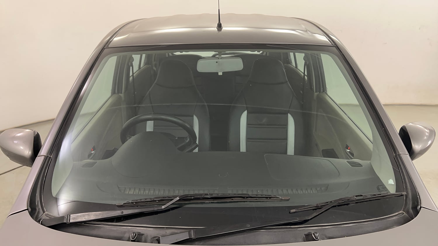 Used 2016 Maruti Suzuki Celerio ZXi AMT Petrol Automatic exterior FRONT WINDSHIELD VIEW