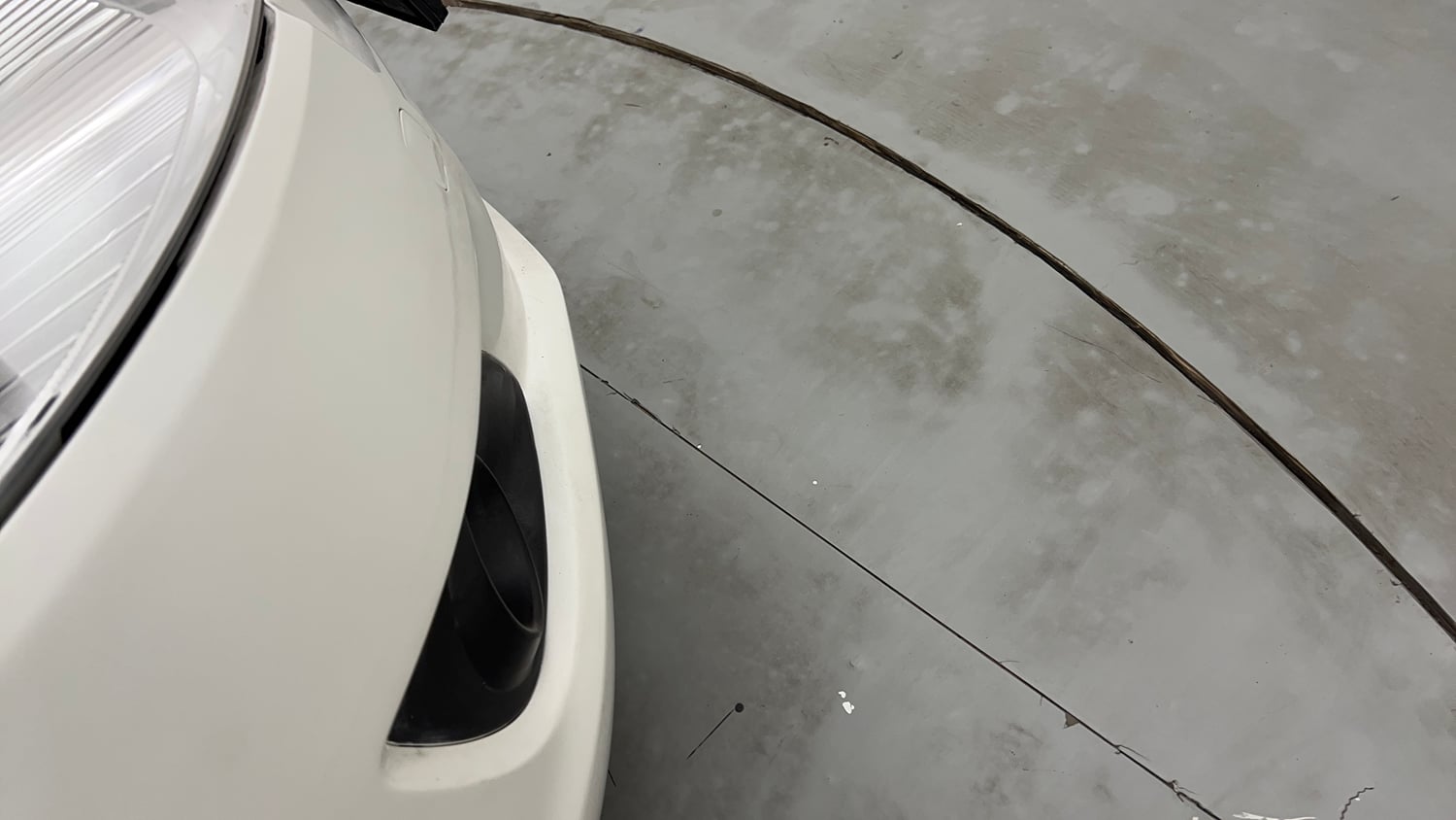 Used 2014 Maruti Suzuki Swift ZXi Petrol Manual dents MINOR SCRATCH