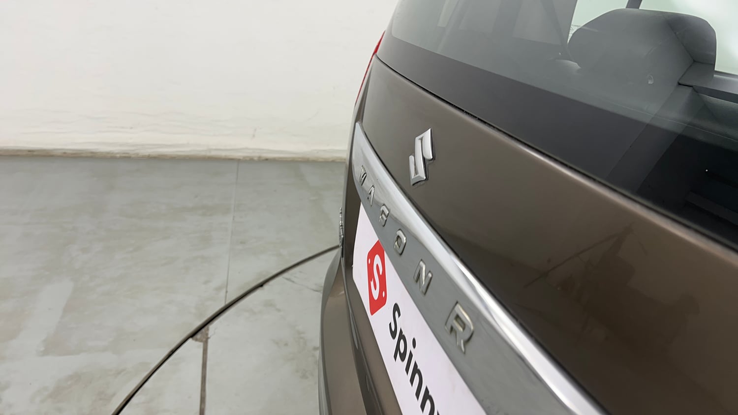 Used 2014 Maruti Suzuki Wagon R LXI CNG Cng Manual dents MINOR DENT
