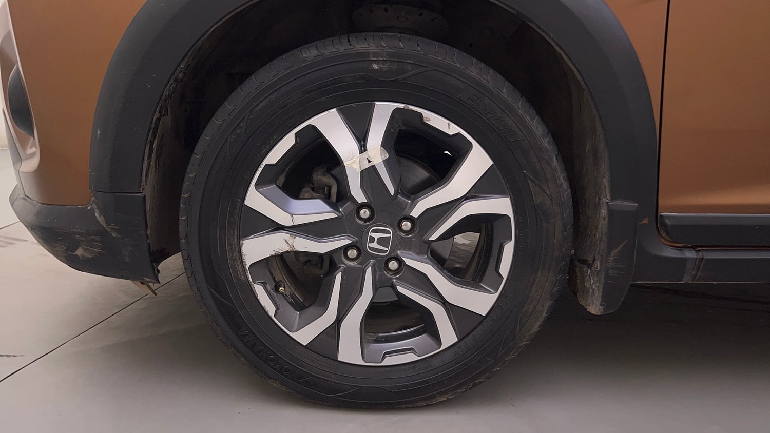 Used 2017 Honda WR-V VX MT Diesel Diesel Manual tyres LEFT FRONT TYRE RIM VIEW