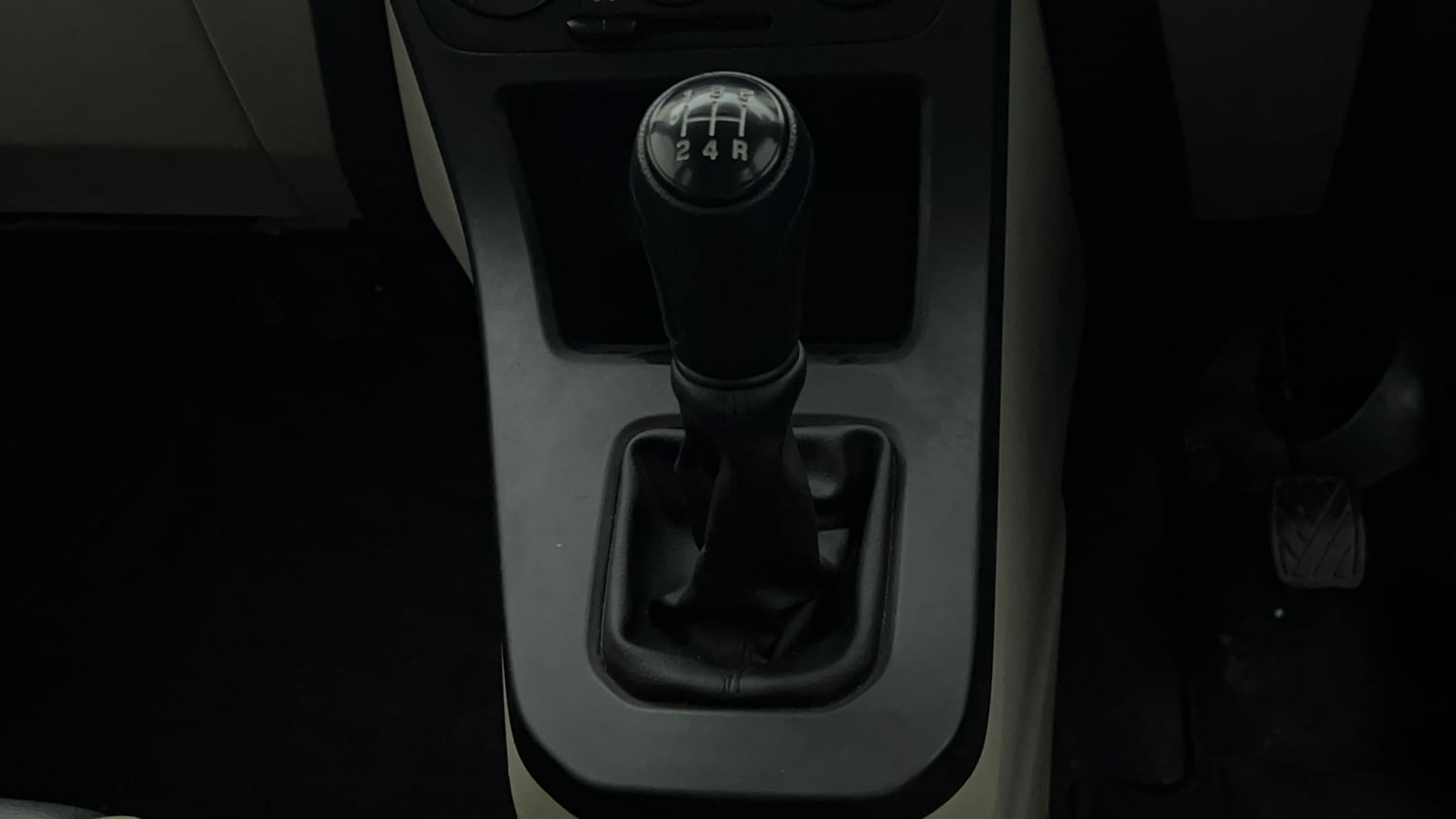 Used 2023 Maruti Suzuki Wagon R VXI 1.0 Petrol Manual interior GEAR  KNOB VIEW
