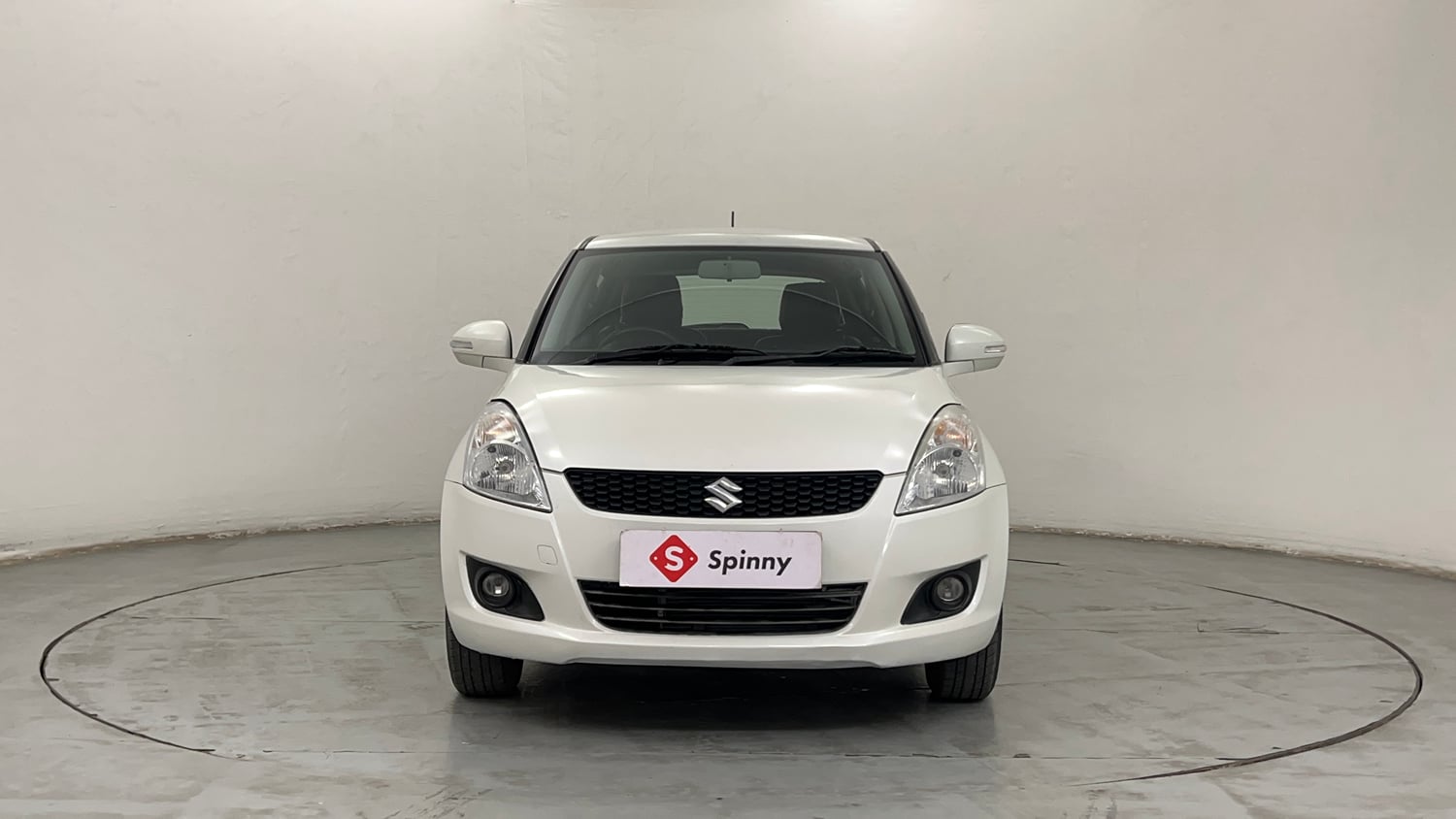 Used 2014 Maruti Suzuki Swift ZXi Petrol Manual exterior FRONT VIEW