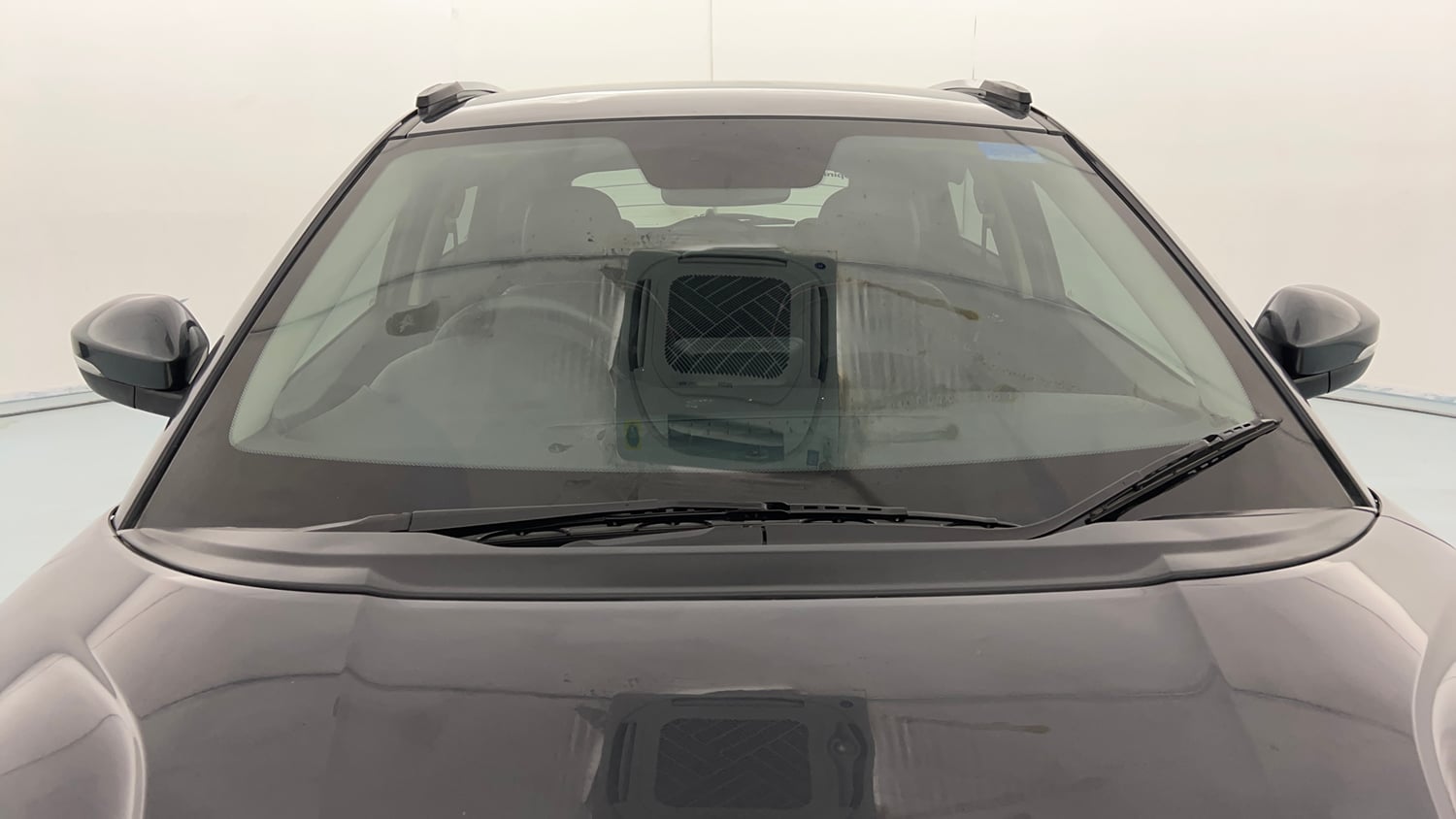 Used 2018 Tata Nexon XZ Plus Petrol Manual exterior FRONT WINDSHIELD VIEW