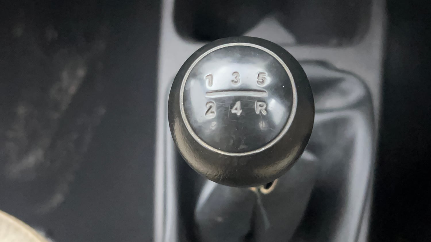 Used 2019 Hyundai Eon Magna + Petrol Manual interior GEAR  KNOB VIEW