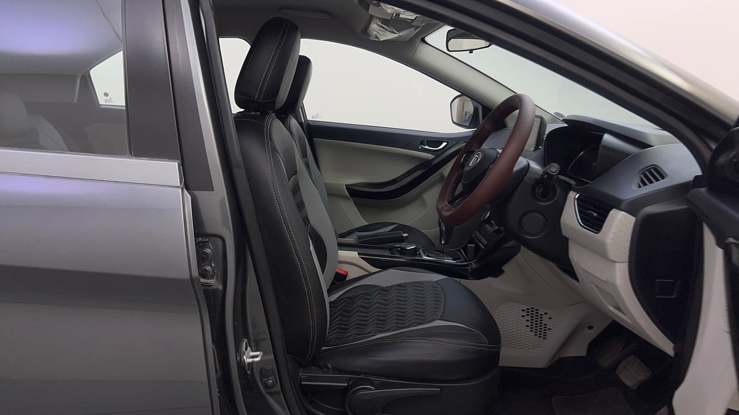 Used 2021 Tata Nexon XZA Plus Diesel Diesel Automatic interior RIGHT SIDE FRONT DOOR CABIN VIEW