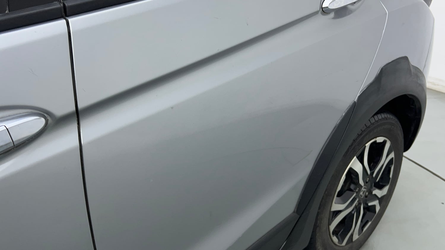 Used 2022 Honda WR-V VX MT Petrol Petrol Manual dents MINOR SCRATCH