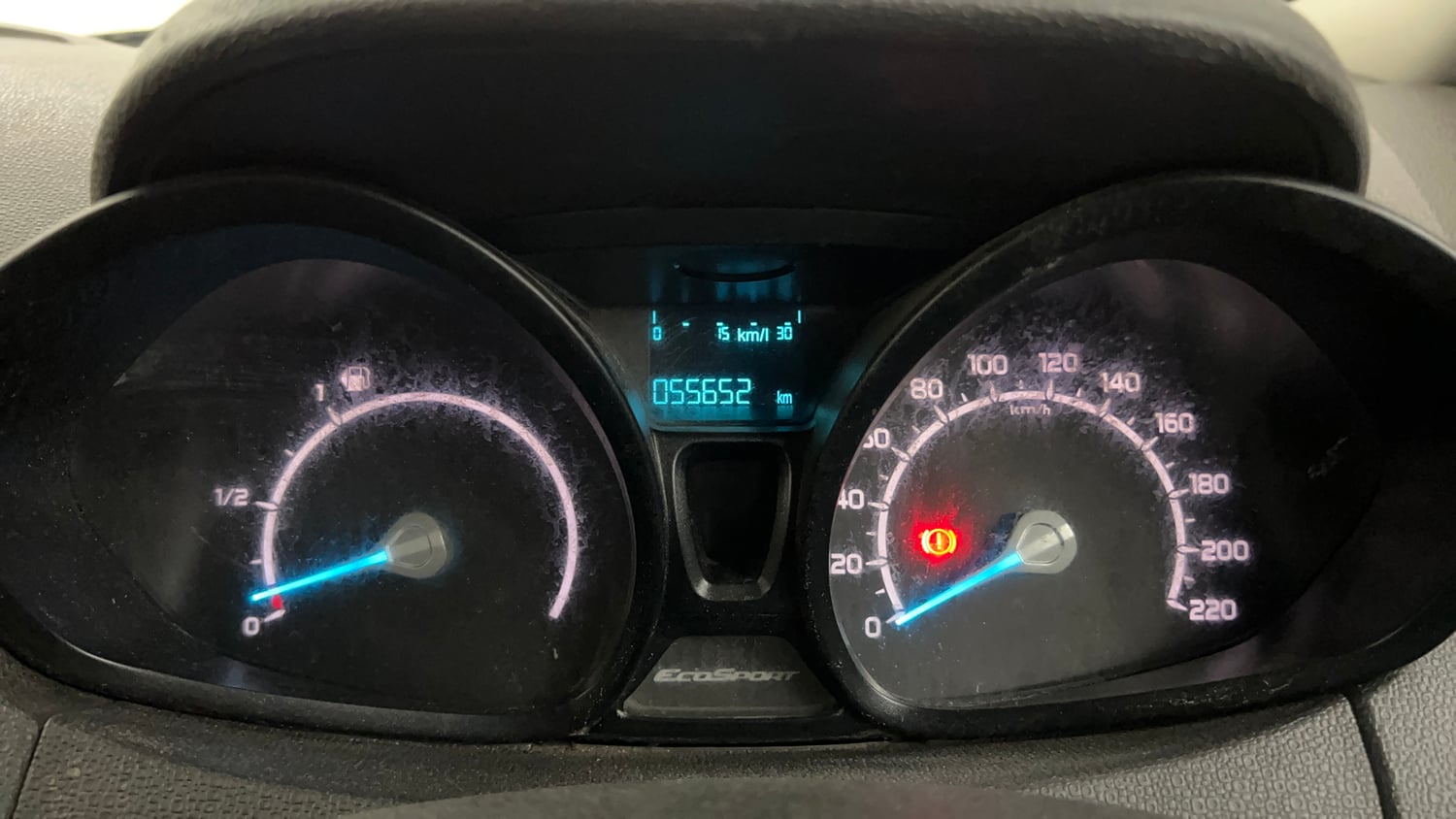 Used 2014 Ford EcoSport Ambiente 1.5 TDCi Diesel Manual interior CLUSTERMETER VIEW