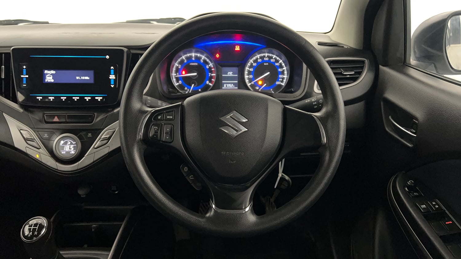 Used 2020 Maruti Suzuki Baleno Delta Petrol Manual interior STEERING VIEW