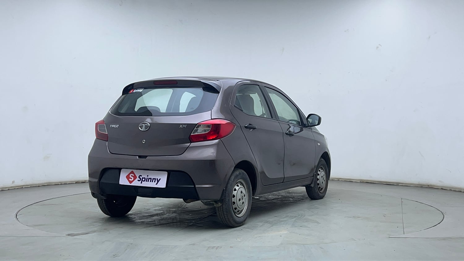 Used 2016 Tata Tiago Revotron XM Petrol Manual exterior RIGHT REAR CORNER VIEW