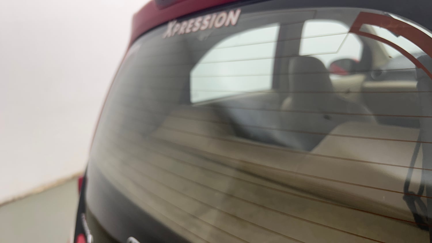 Used 2014 Honda Brio S MT Petrol Manual top_features Rear defogger