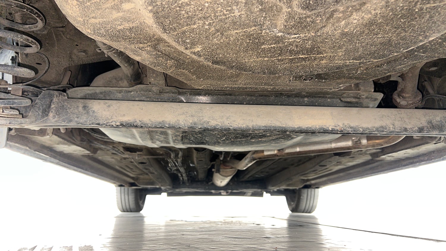 Used 2024 Tata Altroz XTA Petrol Petrol Automatic extra REAR UNDERBODY VIEW (TAKEN FROM REAR)