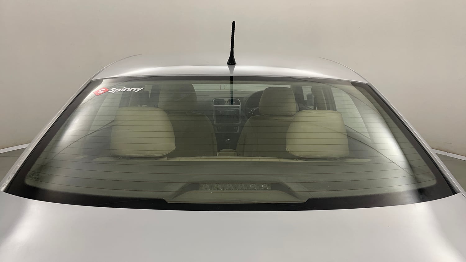 Used 2015 Volkswagen Vento Highline Diesel Diesel Manual exterior BACK WINDSHIELD VIEW
