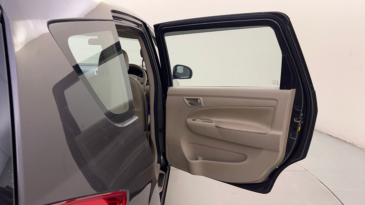 Used 2017 Maruti Suzuki Ertiga VXI Petrol Manual interior RIGHT REAR DOOR OPEN VIEW