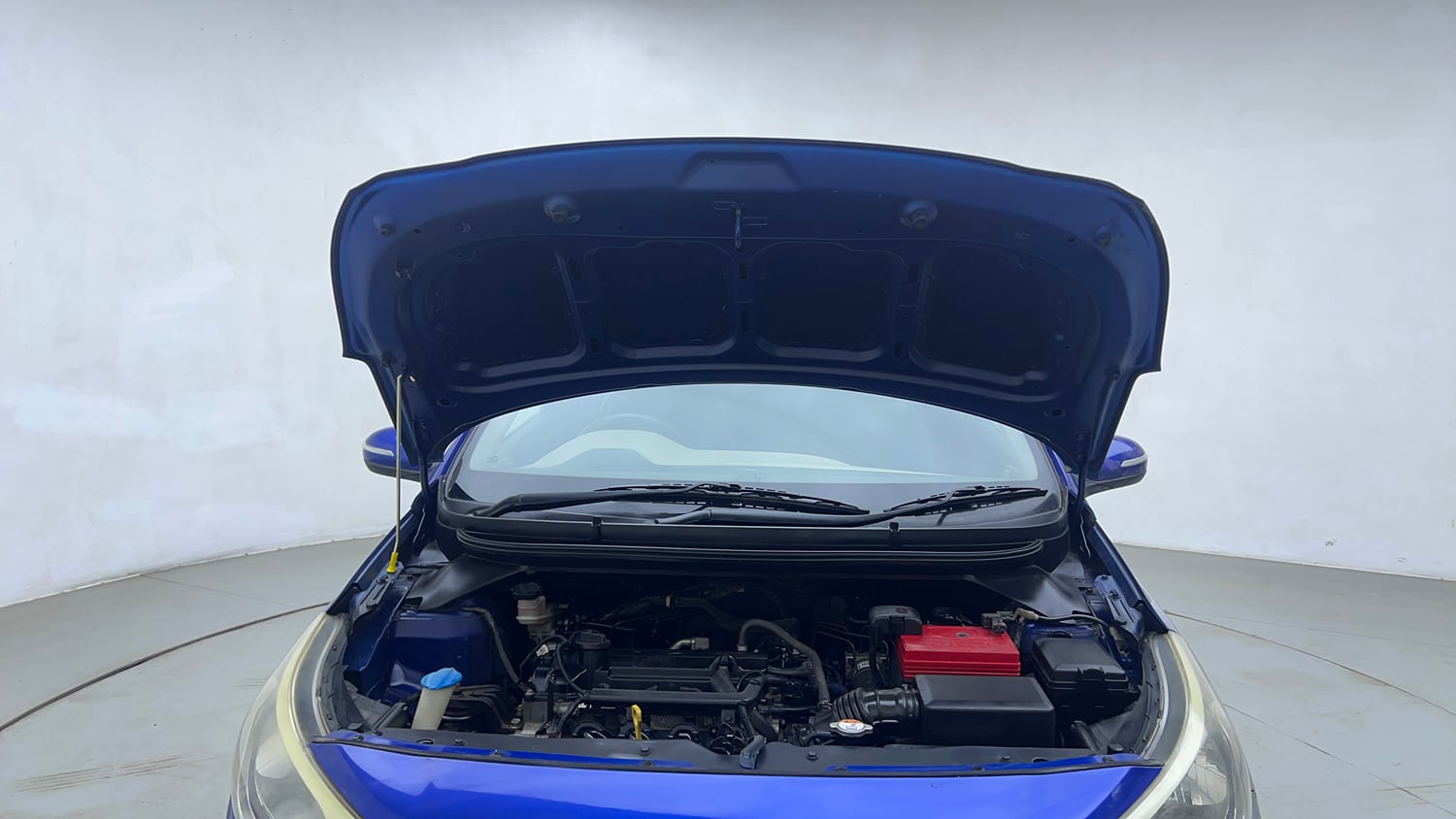 Used 2015 Hyundai Elite i20 Sportz 1.2 Petrol Manual engine ENGINE & BONNET OPEN FRONT VIEW
