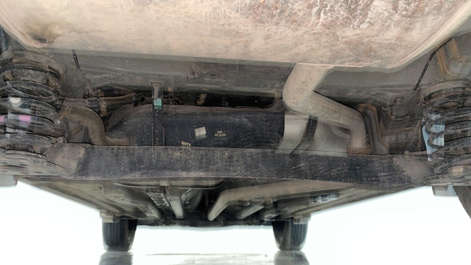Used 2018 Hyundai Creta SX 1.6 CRDi Diesel Manual extra REAR UNDERBODY VIEW (TAKEN FROM REAR)