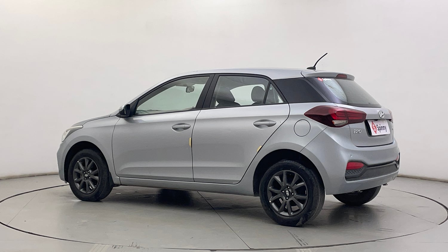 Used 2020 Hyundai Elite i20 Sportz Plus 1.2 Petrol Manual exterior LEFT REAR CORNER VIEW