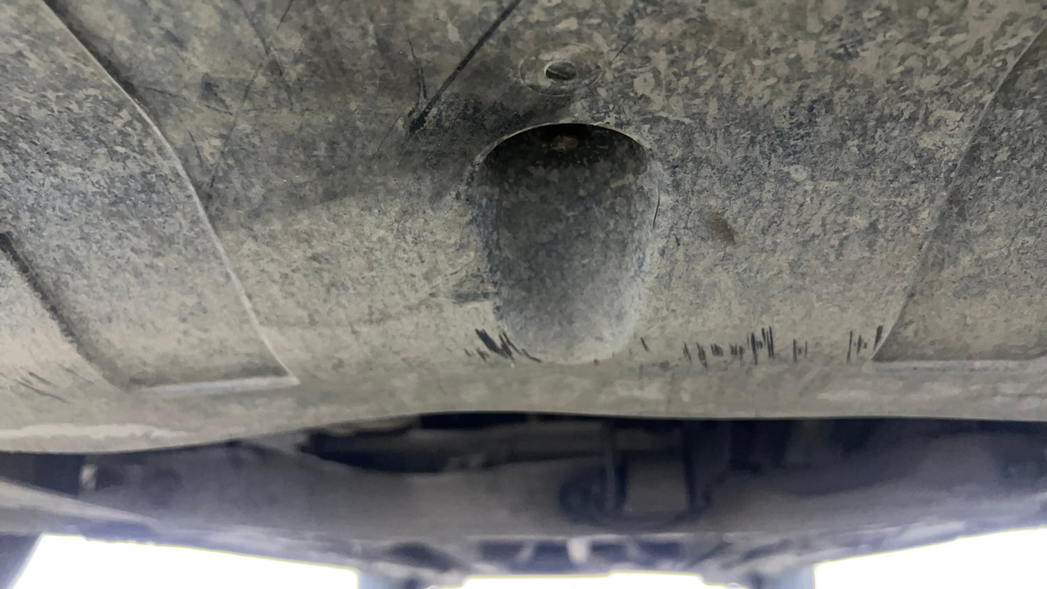 Used 2015 Hyundai Elite i20 Sportz 1.2 Petrol Manual extra FRONT LEFT UNDERBODY VIEW