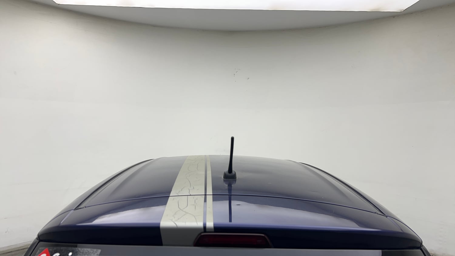 Used 2018 Maruti Suzuki Swift LXi Petrol Manual exterior EXTERIOR ROOF VIEW
