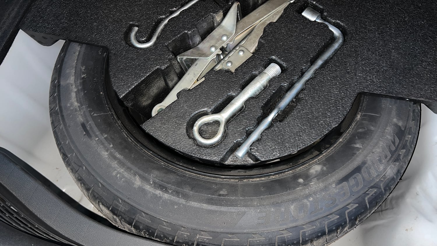 Used 2022 Honda WR-V VX MT Petrol Petrol Manual tyres SPARE TYRE VIEW