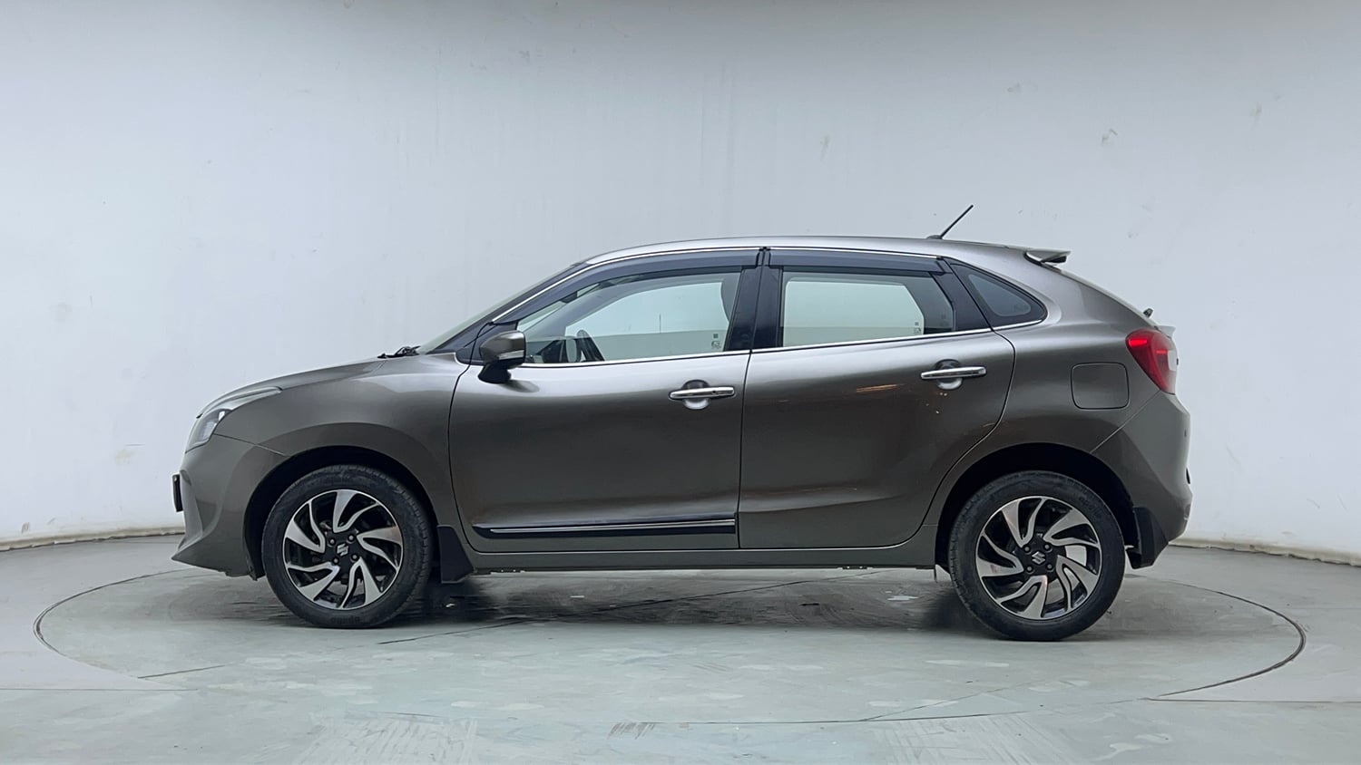 Used 2021 Maruti Suzuki Baleno Zeta Automatic Petrol Automatic exterior LEFT SIDE VIEW