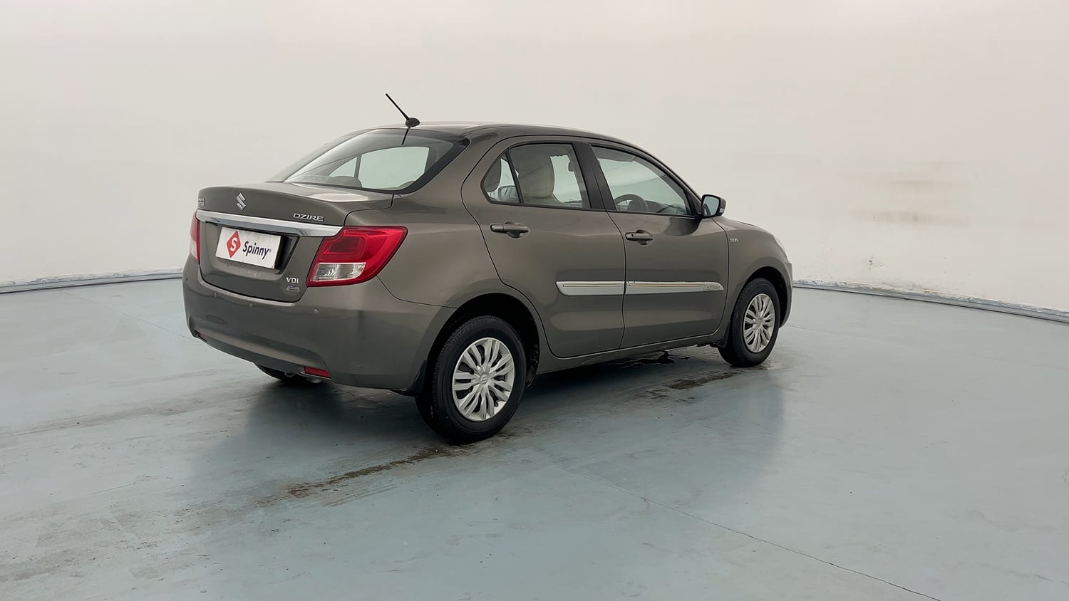 Used 2018 Maruti Suzuki Dzire VDi AMT Diesel Automatic exterior RIGHT REAR CORNER VIEW