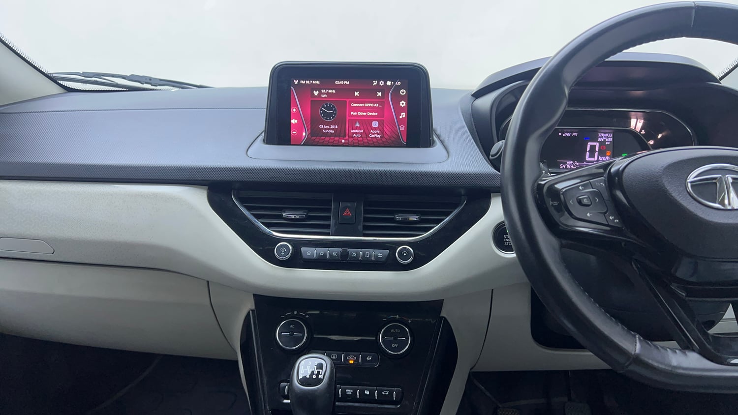 Used 2020 Tata Nexon XZ Plus (O) Petrol Manual interior MUSIC SYSTEM & AC CONTROL VIEW