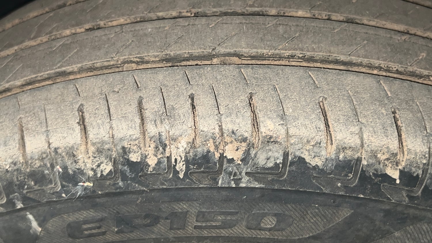 Used 2019 Honda Amaze 1.2 S MT Petrol Petrol Manual tyres LEFT FRONT TYRE TREAD VIEW
