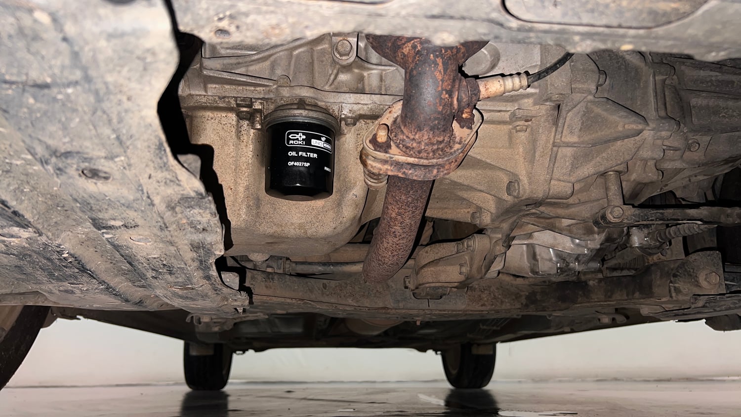 Used 2016 Maruti Suzuki Baleno Alpha 1.2 Petrol Manual extra FRONT LEFT UNDERBODY VIEW