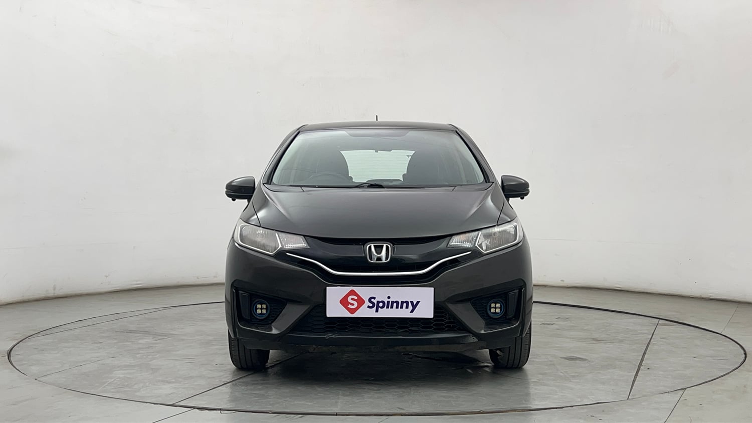 Used 2016 Honda Jazz VX Petrol Petrol Manual exterior FRONT VIEW