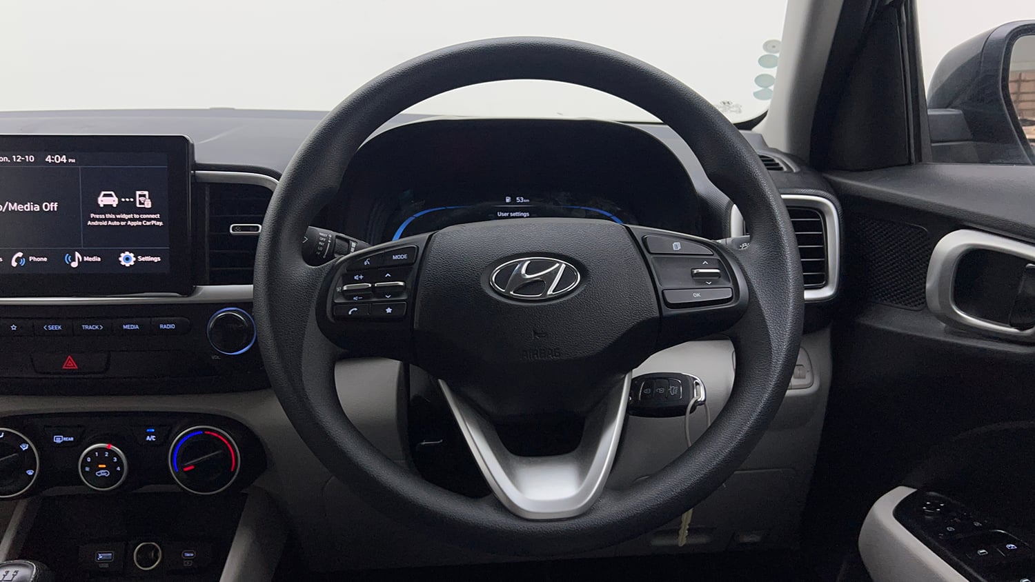 Used 2024 Hyundai Venue S 1.2 Petrol Petrol Manual interior STEERING VIEW