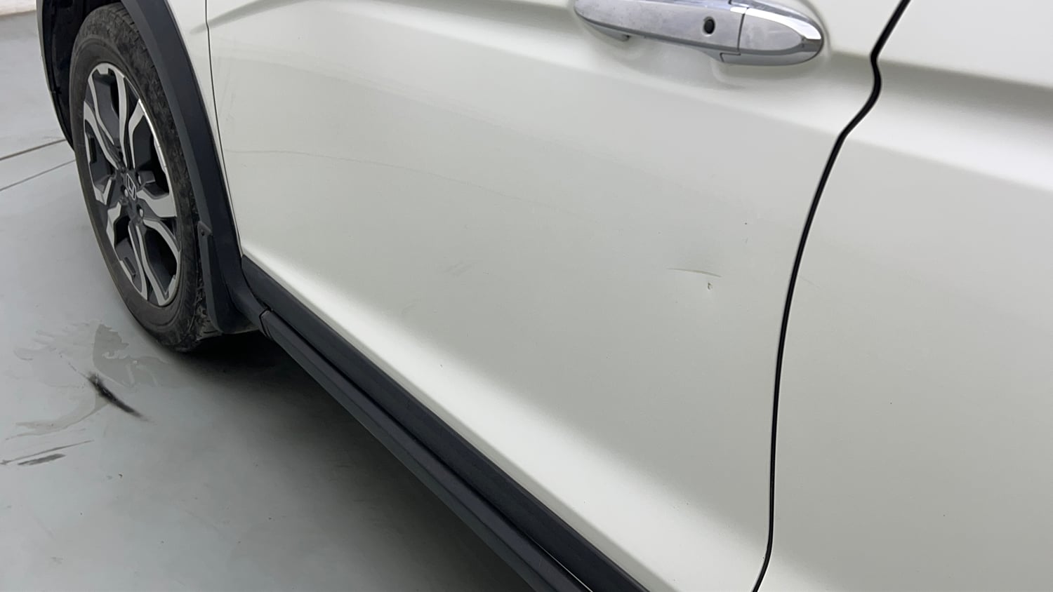 Used 2022 Honda WR-V VX MT Petrol Petrol Manual dents MINOR DENT