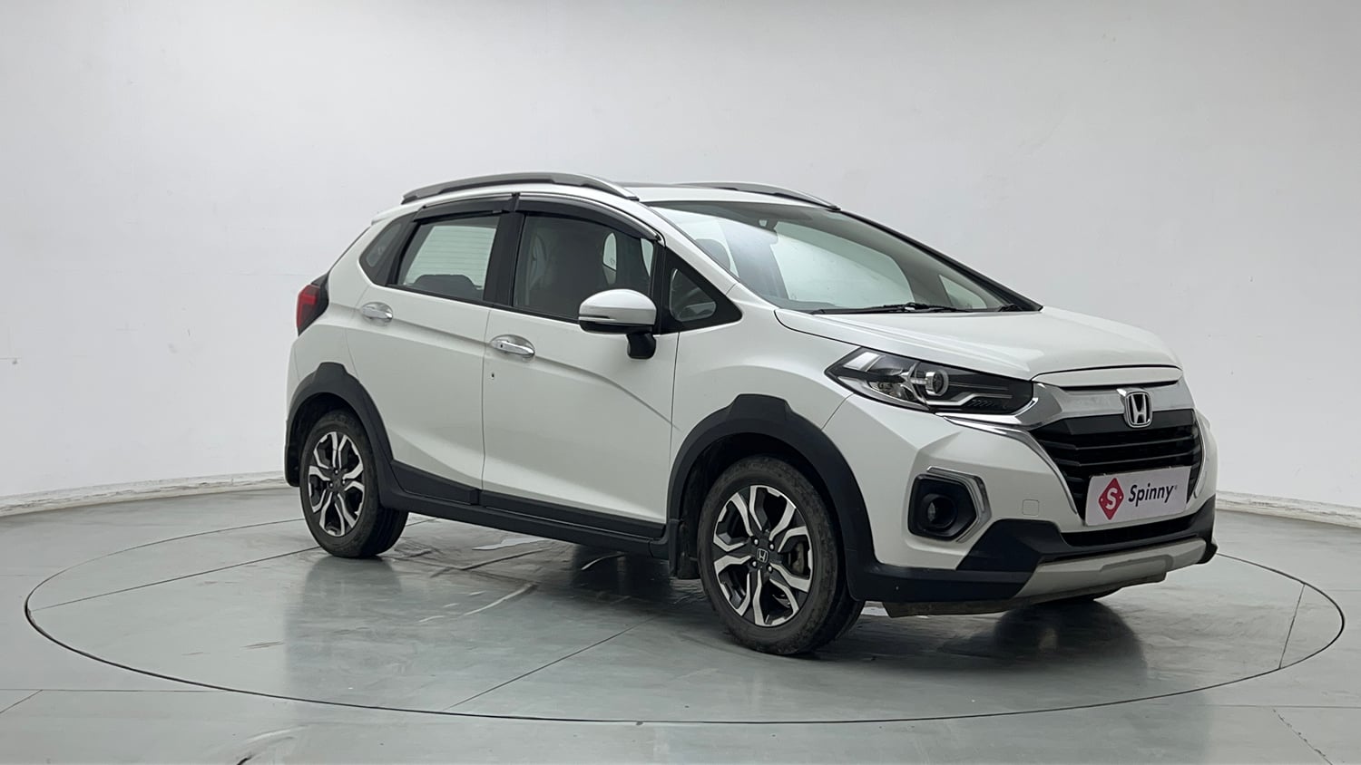 Used 2022 Honda WR-V VX MT Petrol Petrol Manual exterior RIGHT FRONT CORNER VIEW