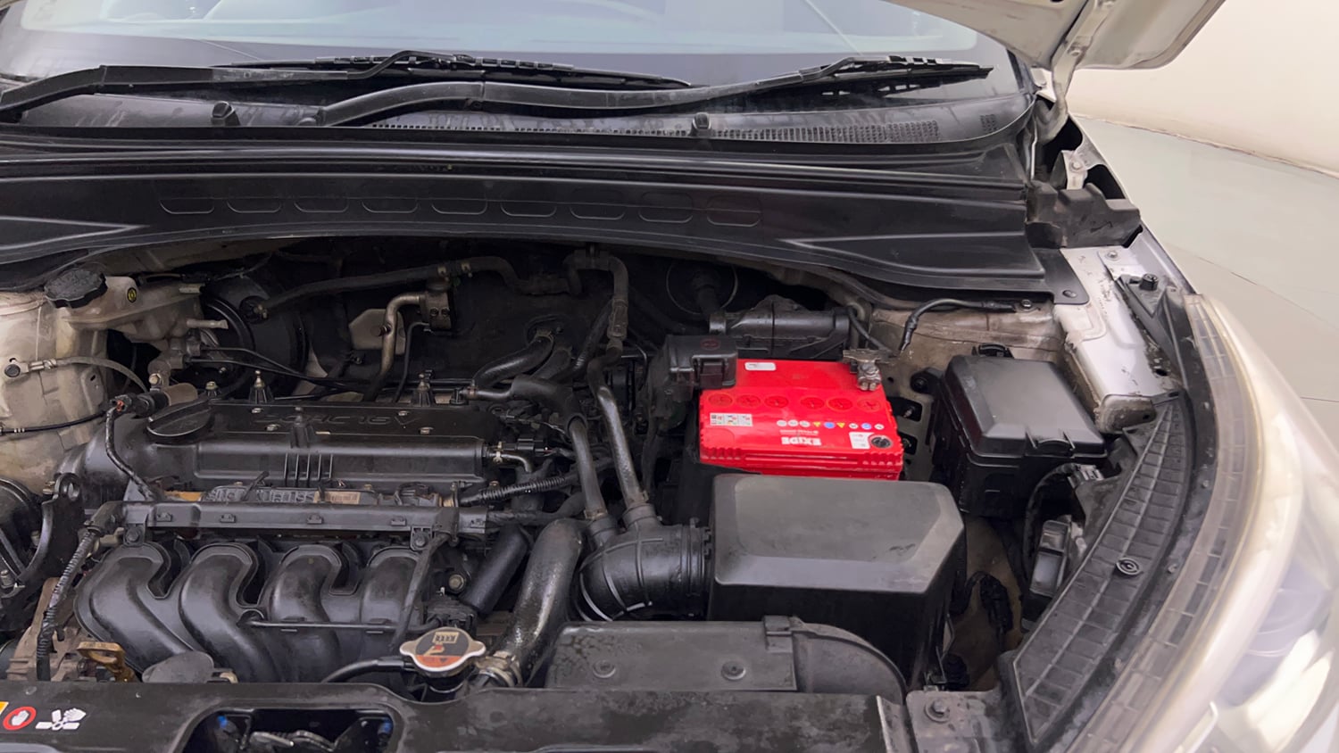 Used 2018 Hyundai Creta SX 1.6 AT Petrol Petrol Automatic engine ENGINE LEFT SIDE HINGE & APRON VIEW