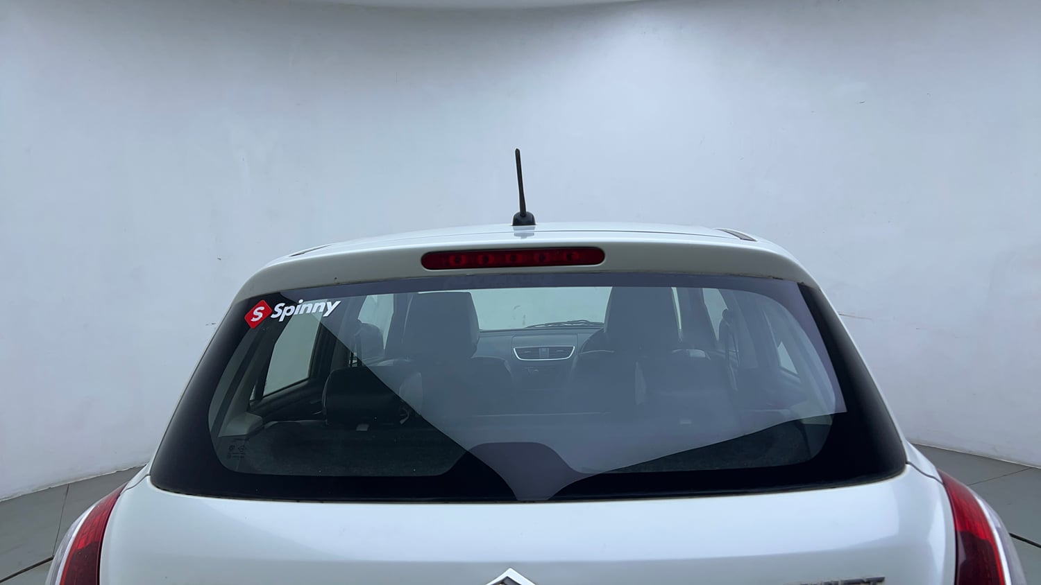 Used 2012 Maruti Suzuki Swift VXi Petrol Manual exterior BACK WINDSHIELD VIEW