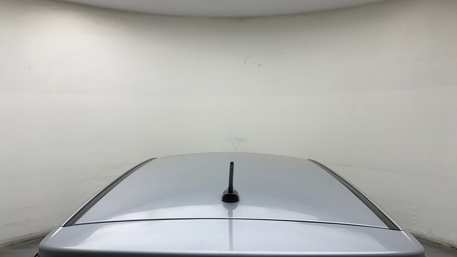 Used 2019 Hyundai Elite i20 Sportz Plus 1.2 Petrol Manual exterior EXTERIOR ROOF VIEW