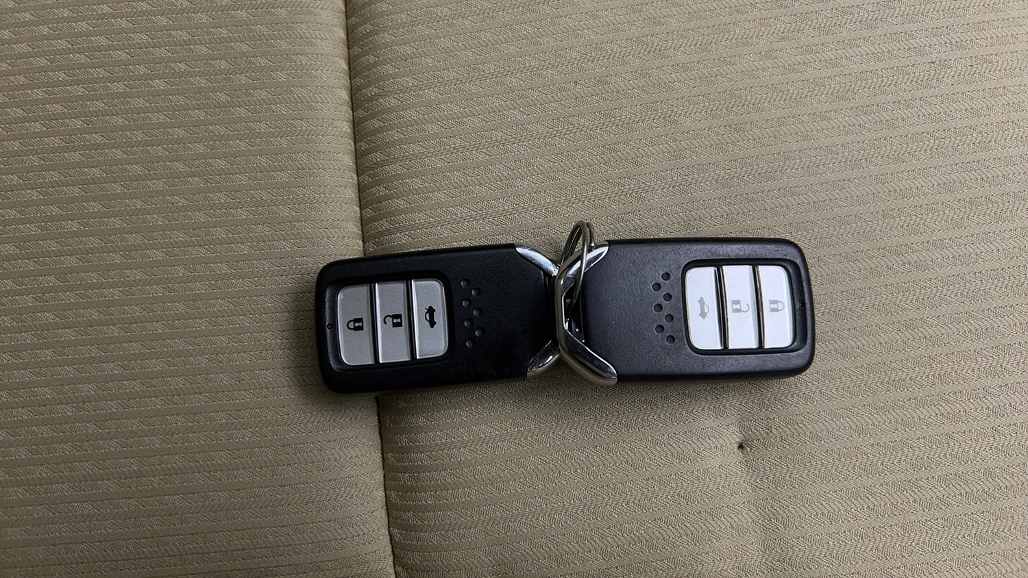 Used 2017 Honda City V CVT Petrol Petrol Automatic extra CAR KEY VIEW