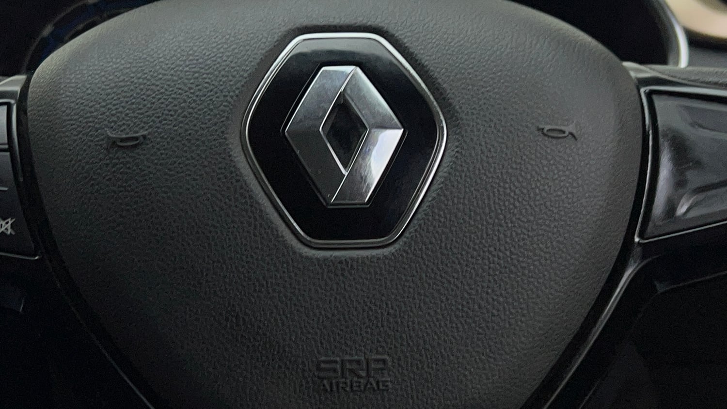 Used 2022 Renault Kiger RXT (O) MT Petrol Manual top_features Airbags