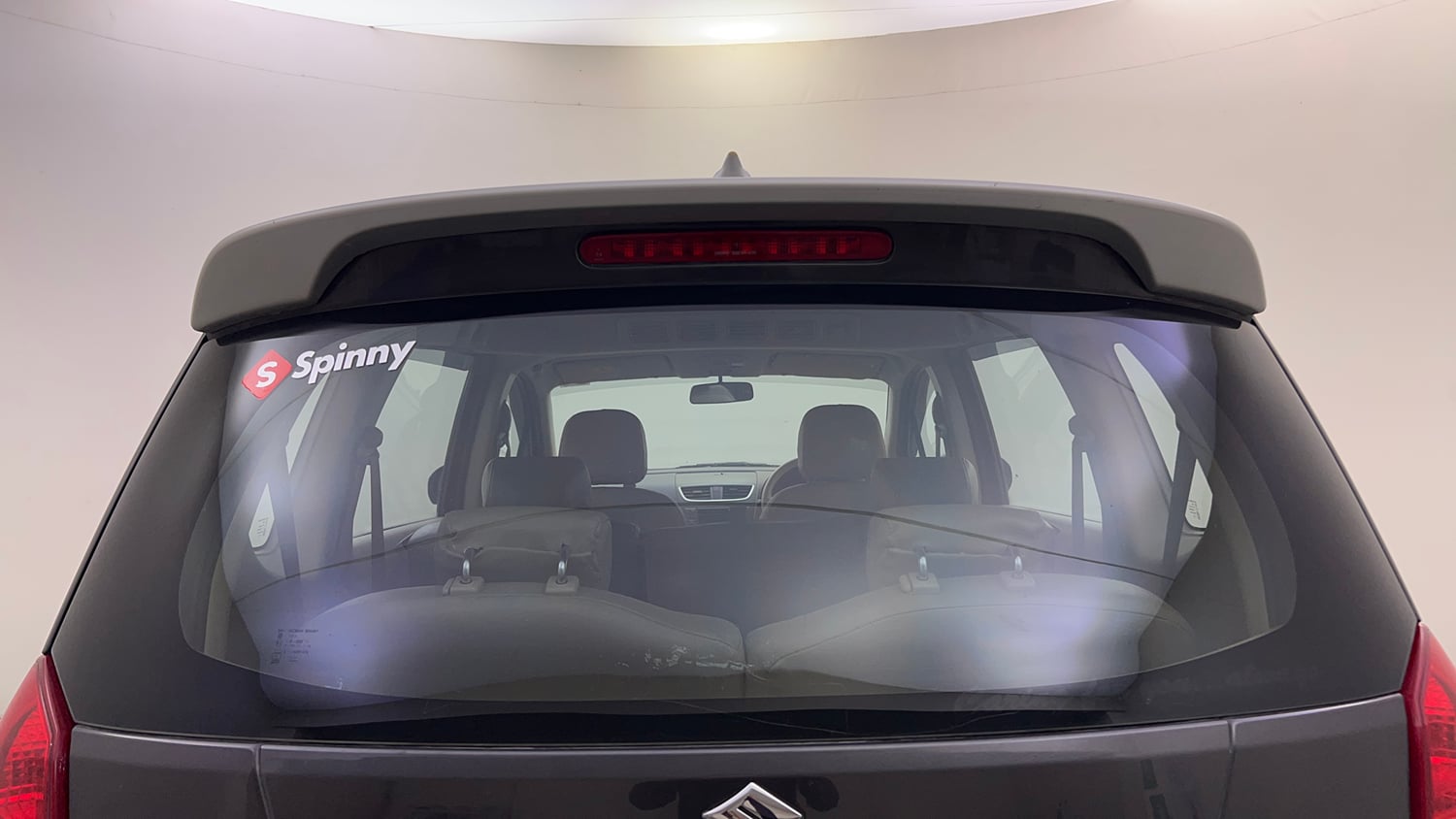 Used 2017 Maruti Suzuki Ertiga VXI Petrol Manual exterior BACK WINDSHIELD VIEW