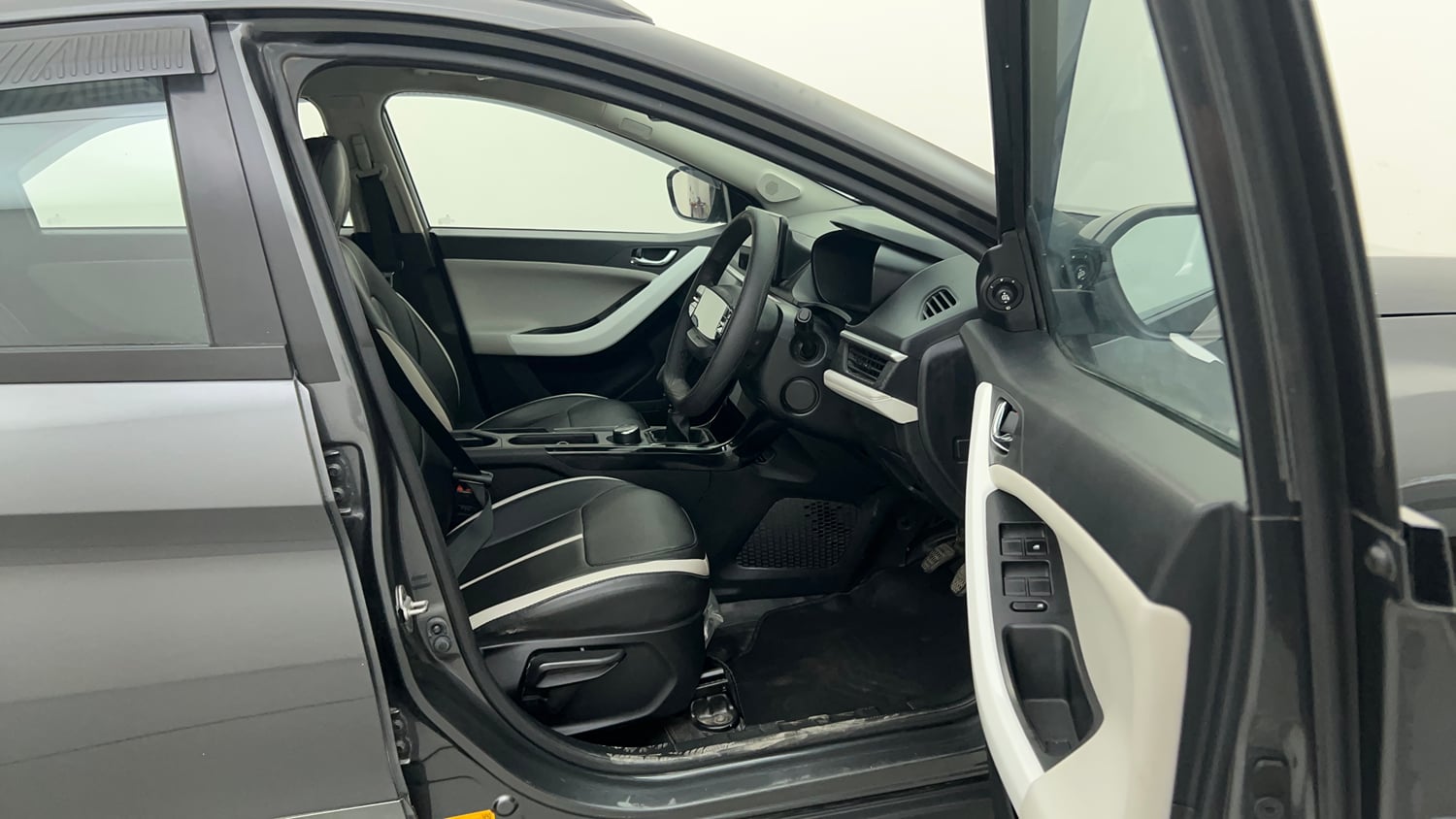Used 2025 Tata Nexon Creative Plus S 1.2 Revotron Petrol  6MT Petrol Manual interior RIGHT SIDE FRONT DOOR CABIN VIEW